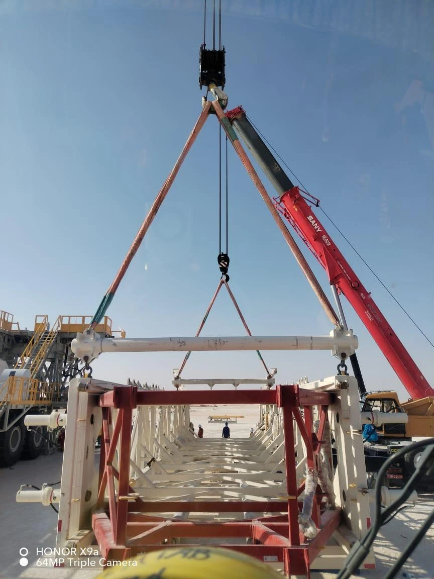 Structural component lifting operation
